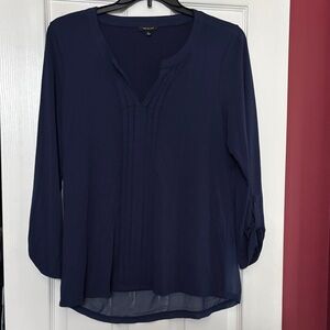 Verve Ami Deep Blue Pleated Blouse tab sleeves size large v neck